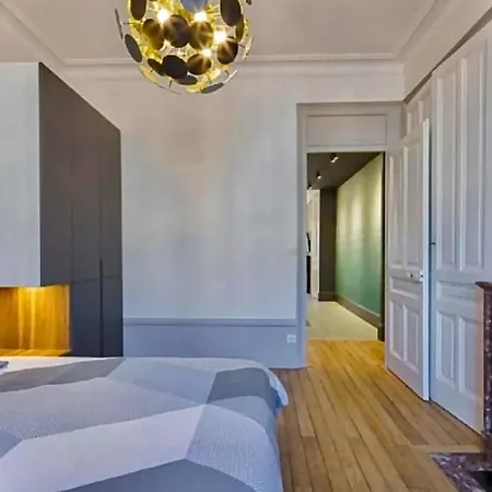 De 70 M2 En Plein Centre Ville De Appartement